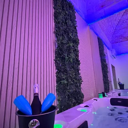 Hodinový hotel Rubino & *