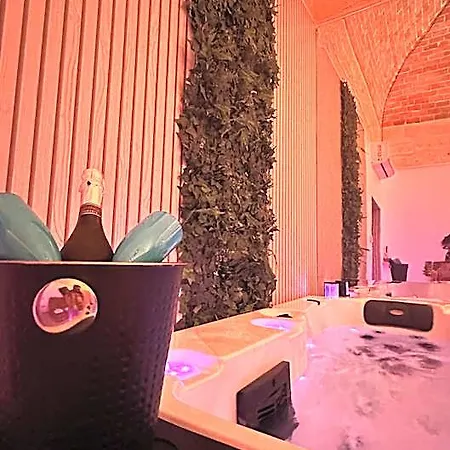 Love hotel Rubino &